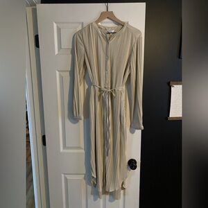 M/L clothing lot